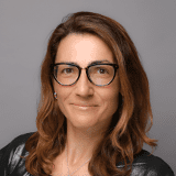 Velina Tchakarova